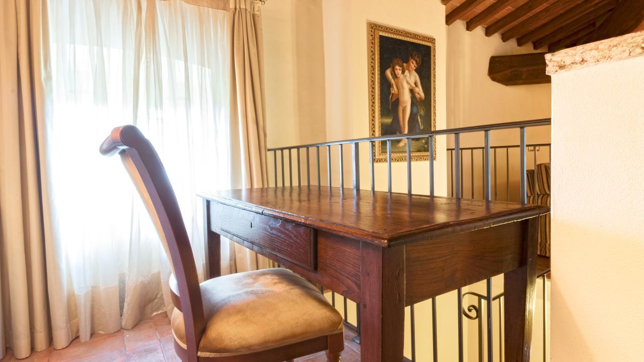 Badia Di Campoleone Villa Arezzo Szoba fotó
