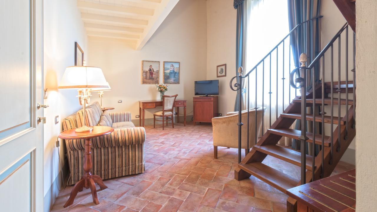 Badia Di Campoleone Villa Arezzo Szoba fotó